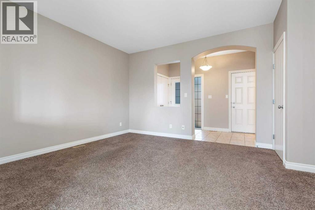 8 Ross Close, Sylvan Lake