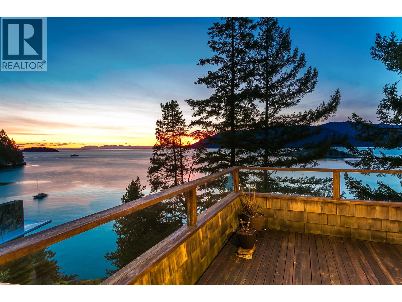 6648 MARINE DRIVE, West Vancouver