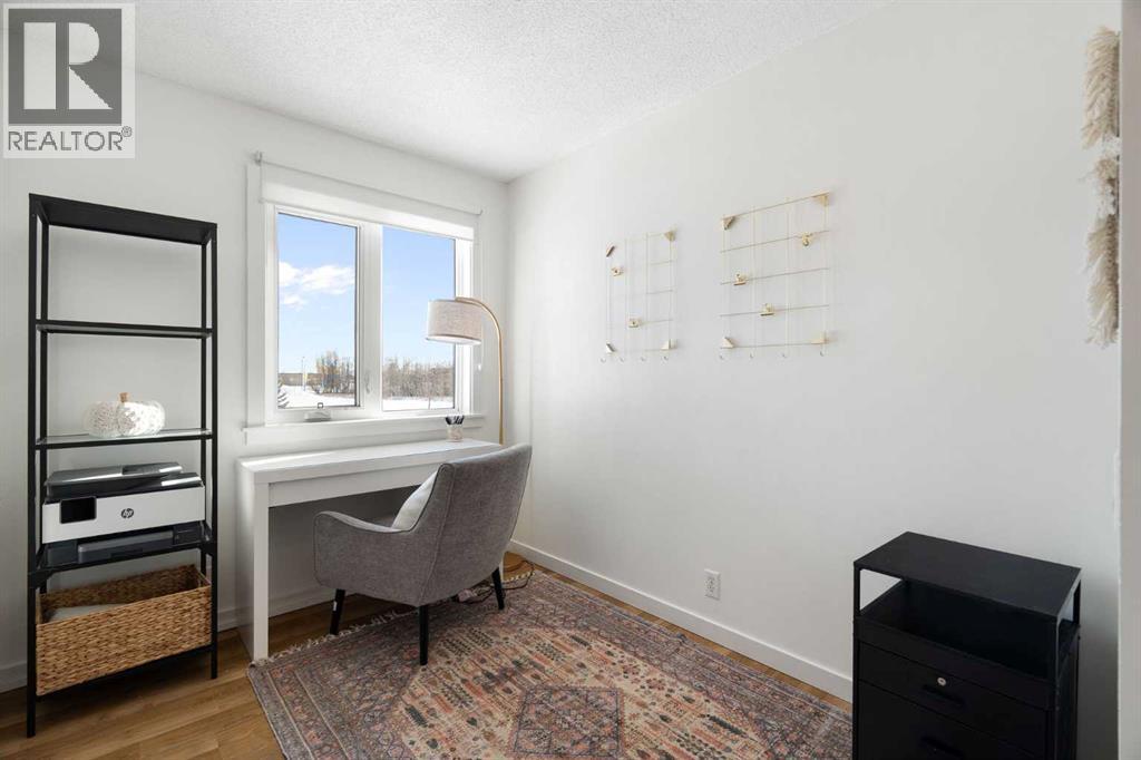 Single Family House for Sale in  Oakfield Drive SW Cedarbrae Calgary 