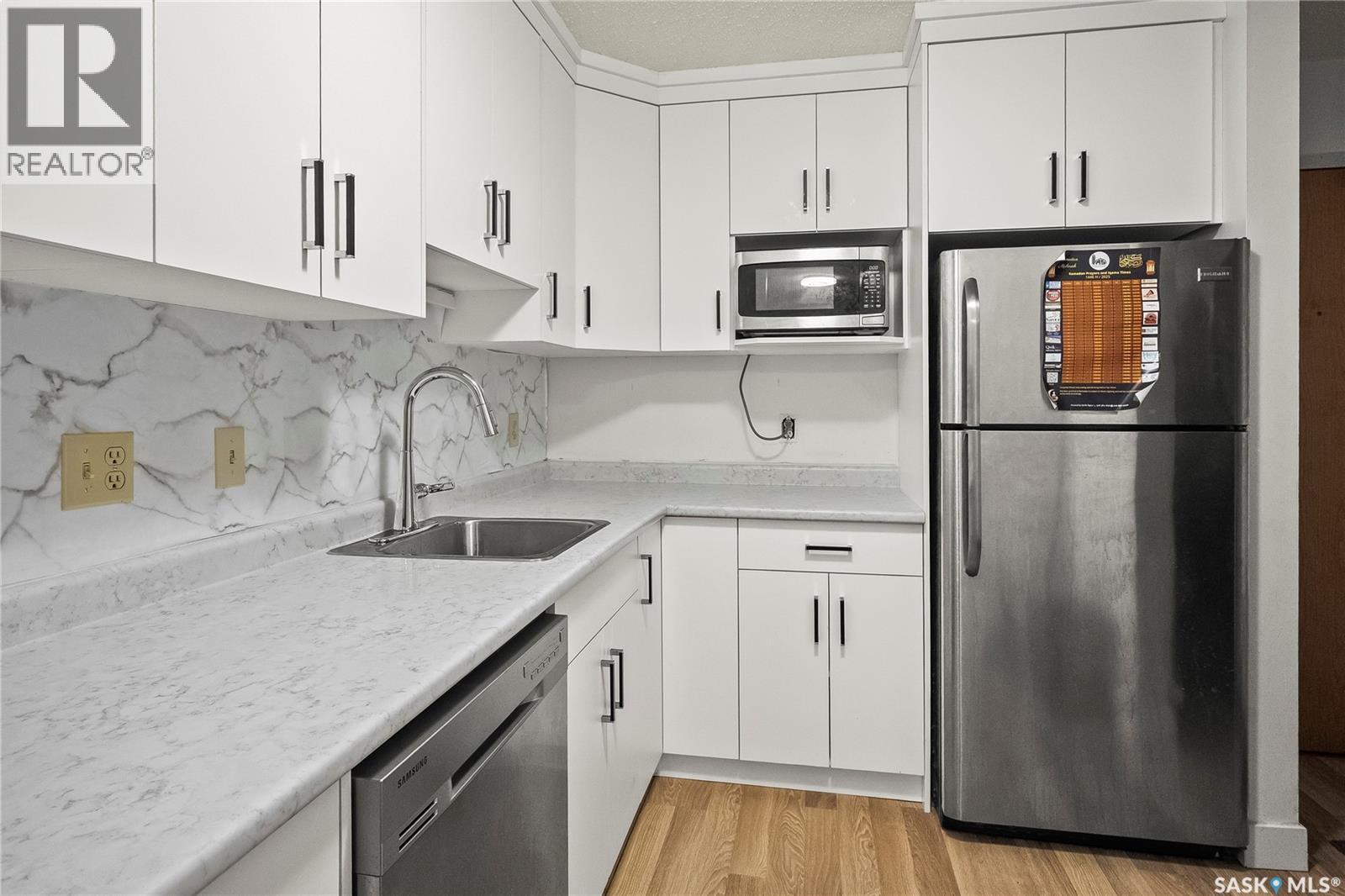 Single Family House Low rise for Sale in   Kingsmere BOULEVARD Saskatoon 