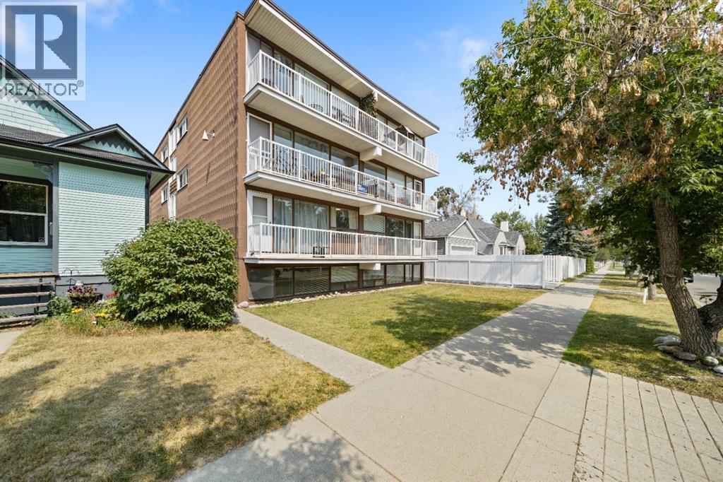 Single Family House for Sale in    Avenue SW Sunalta Calgary 