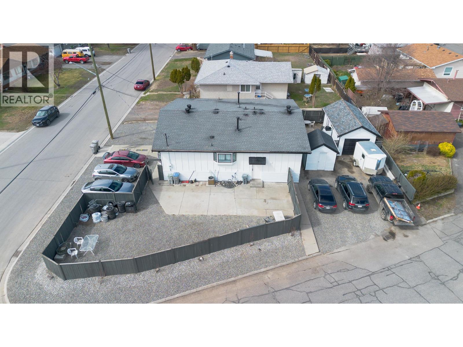 602 & 604 Brentwood Avenue - 4