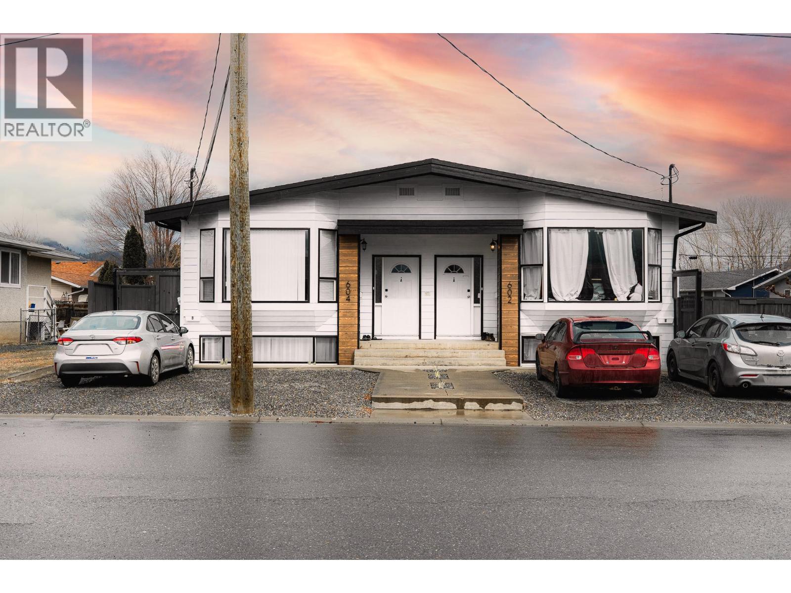 602 & 604 Brentwood Avenue - 1