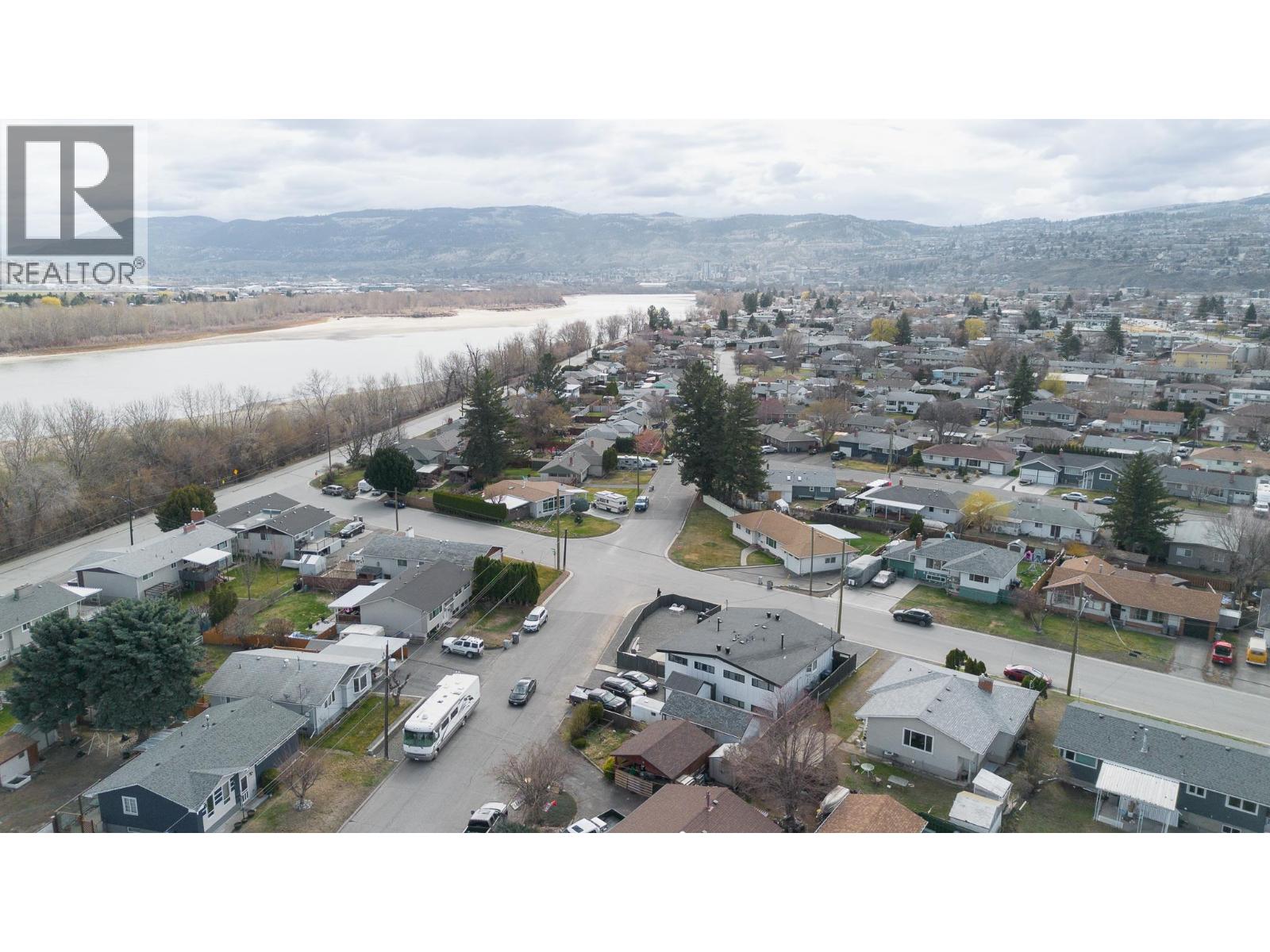 602 & 604 Brentwood Avenue - 36