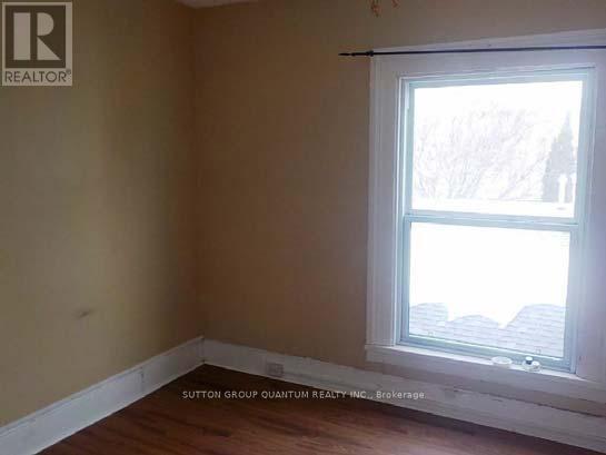 60 & 62 EVERETT STREET - 13