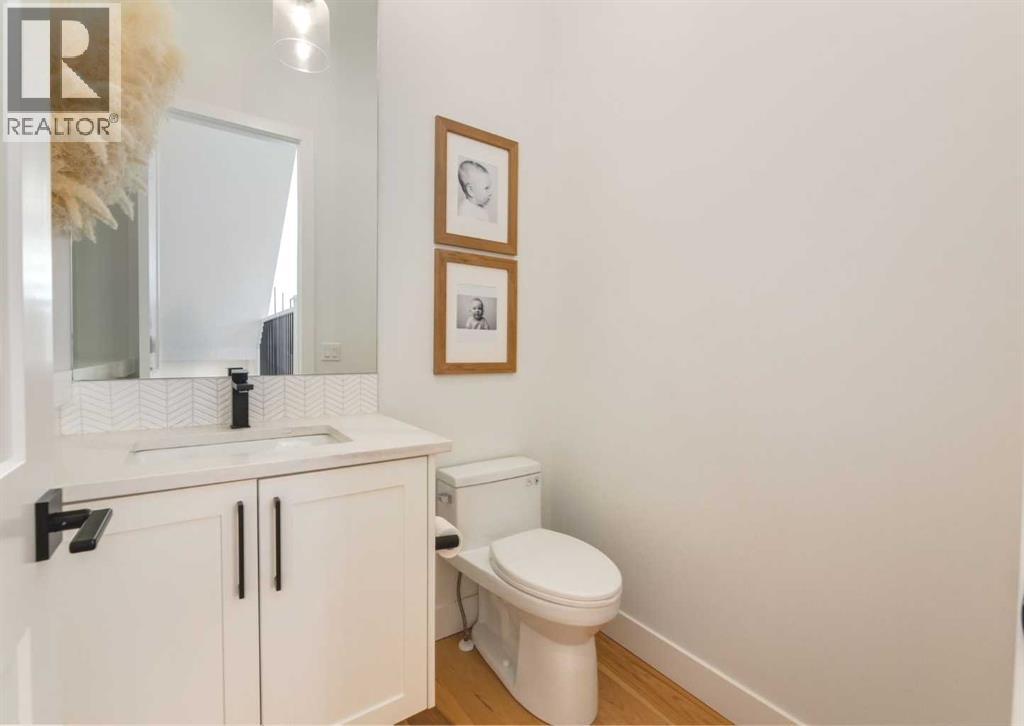 Single Family House for Sale in   Street NW Hillhurst Calgary 