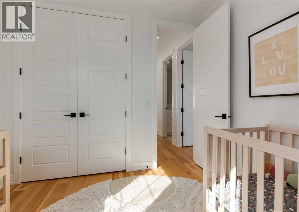 Single Family House for Sale in   Street NW Hillhurst Calgary 