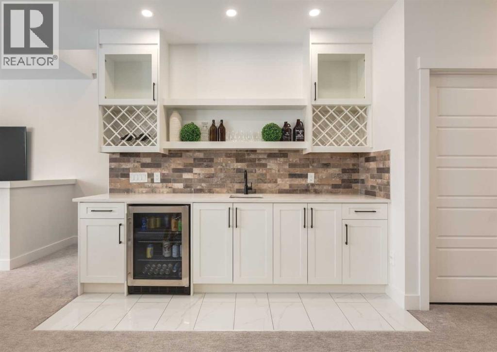 Single Family House for Sale in   Street NW Hillhurst Calgary 