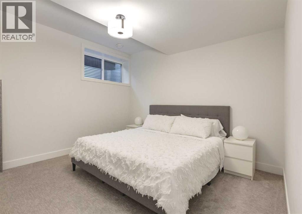 Single Family House for Sale in   Street NW Hillhurst Calgary 