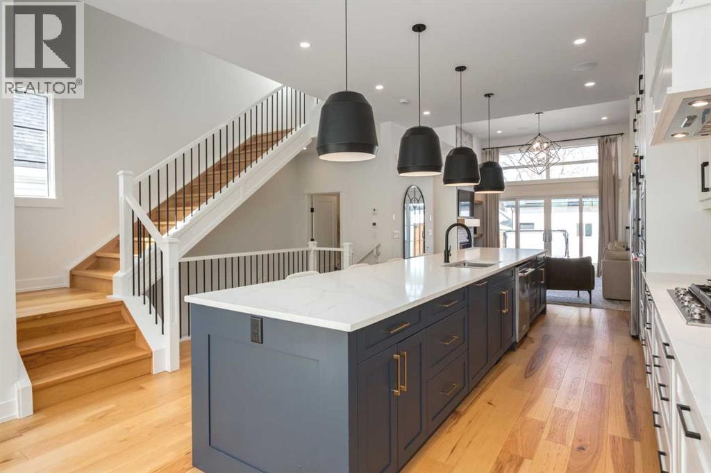 Single Family House for Sale in   Street NW Hillhurst Calgary 