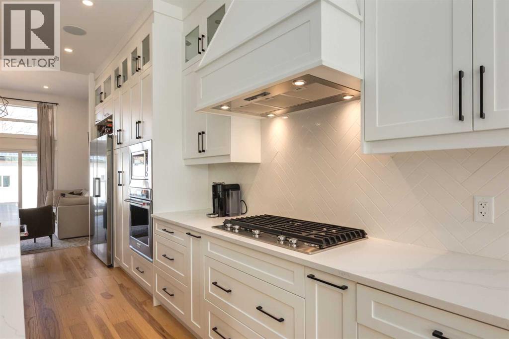 Single Family House for Sale in   Street NW Hillhurst Calgary 