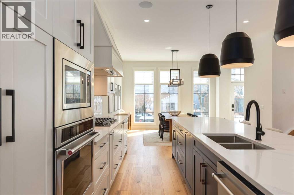 Single Family House for Sale in   Street NW Hillhurst Calgary 