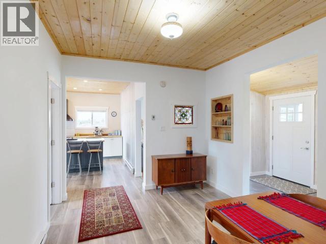 6152 LOIS STREET - 12