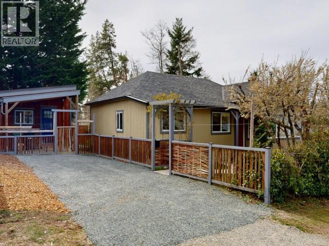 6152 LOIS STREET - 33