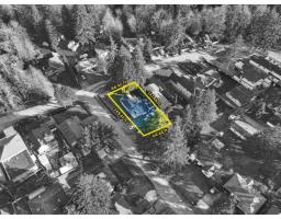 11111 Caledonia Drive, Surrey, BC V3R3N4 Photo 6