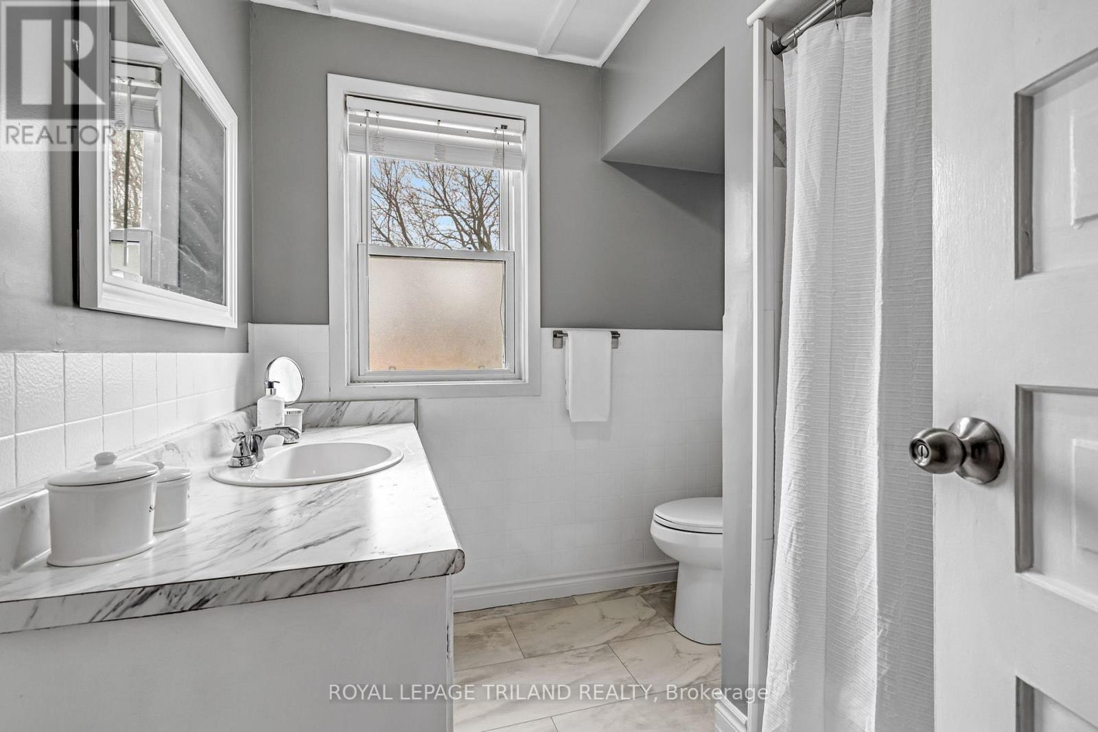 75 CHESTER STREET Property Photo