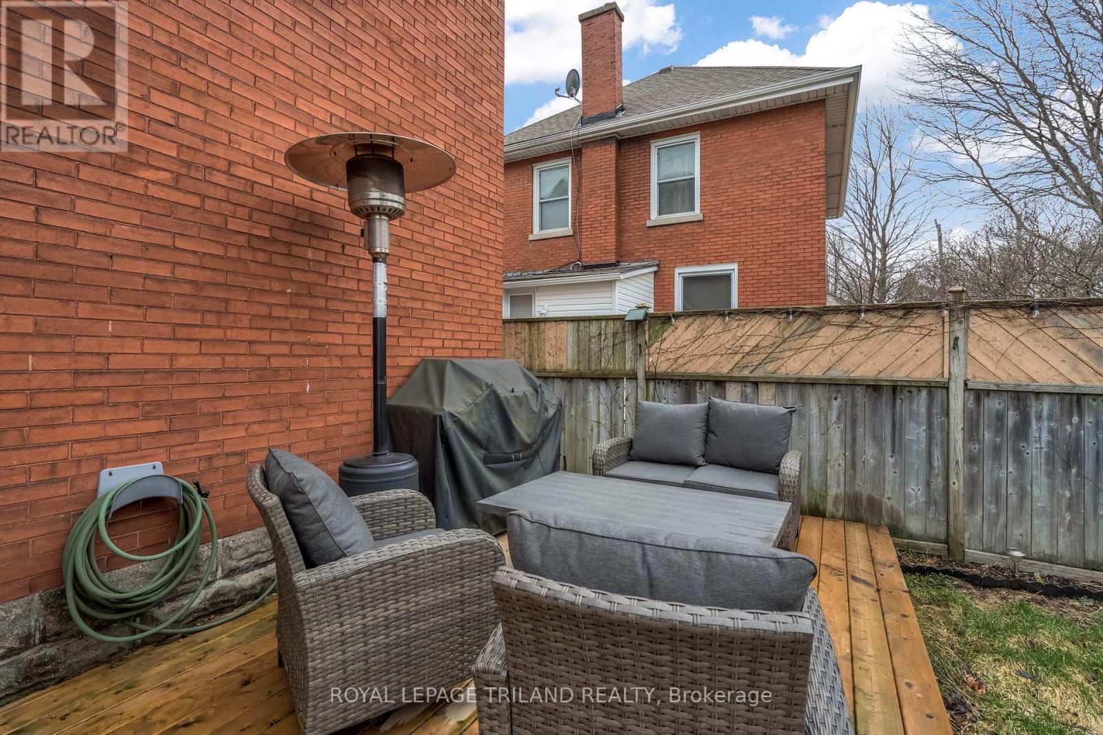 75 CHESTER STREET Property Photo