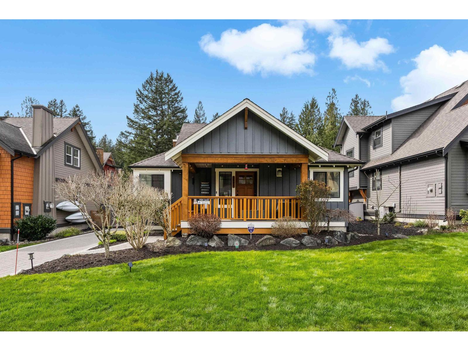 1855 CHERRY TREE LANE, Cultus Lake South, Lindell Beach