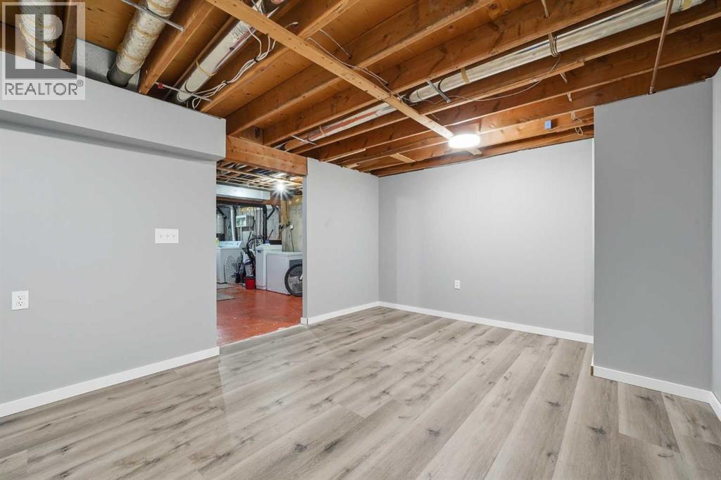 Single Family House for Sale in    Avenue SE Acadia Calgary 