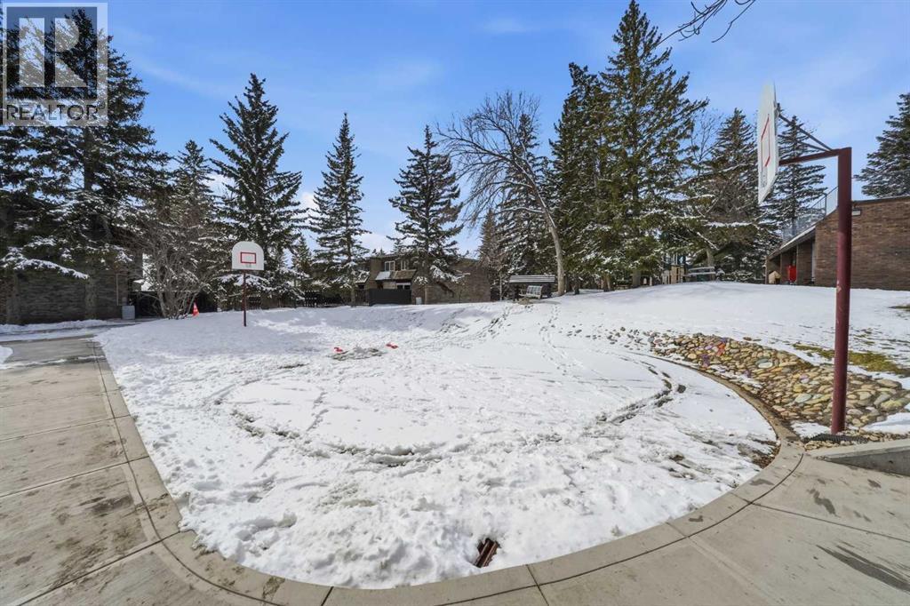 Single Family House for Sale in    Avenue SE Acadia Calgary 