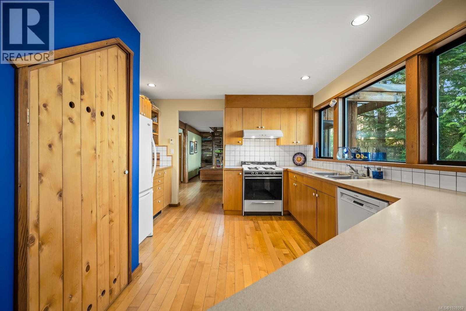 2450 CLAMSHELL PL - 17