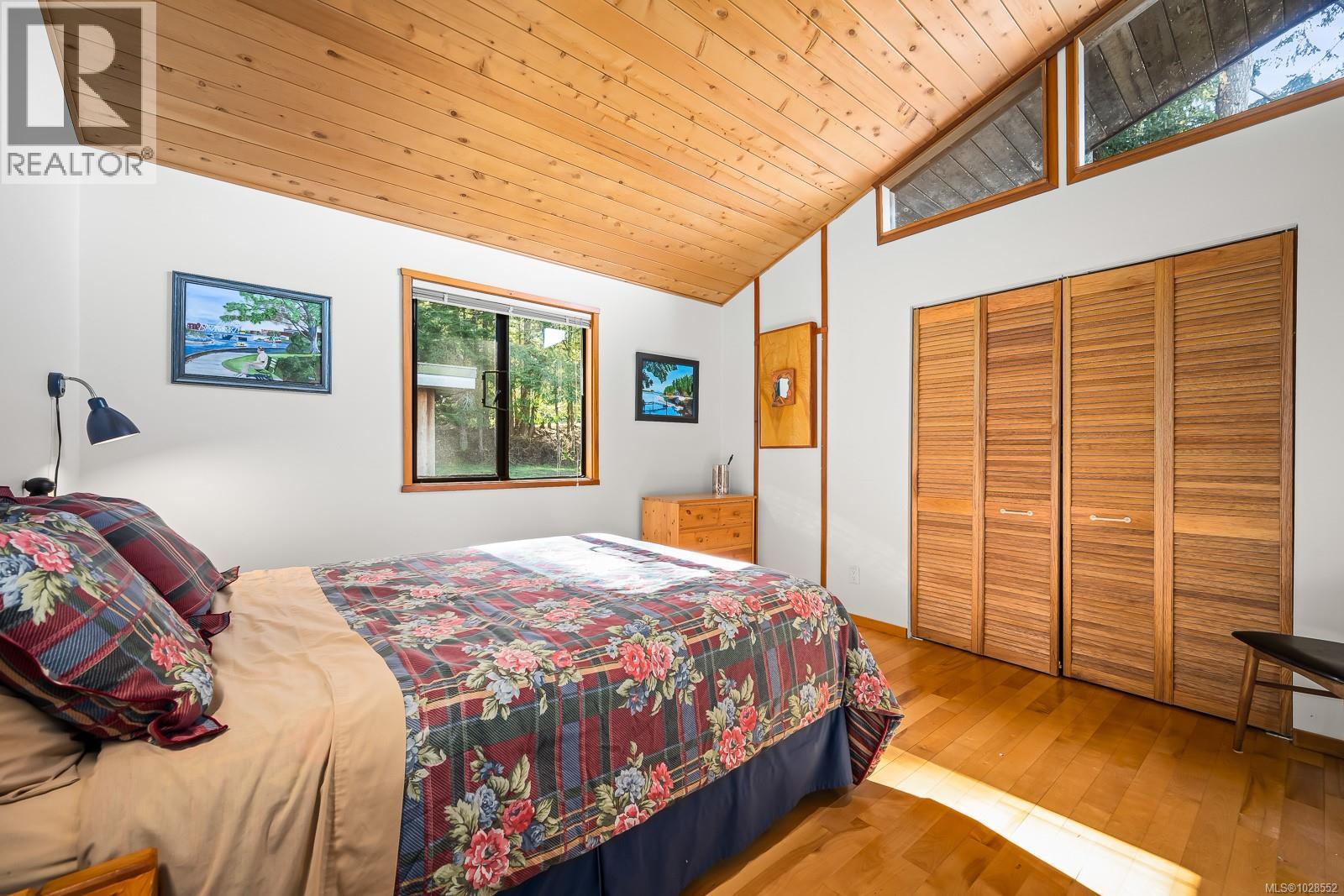 2450 CLAMSHELL PL - 26