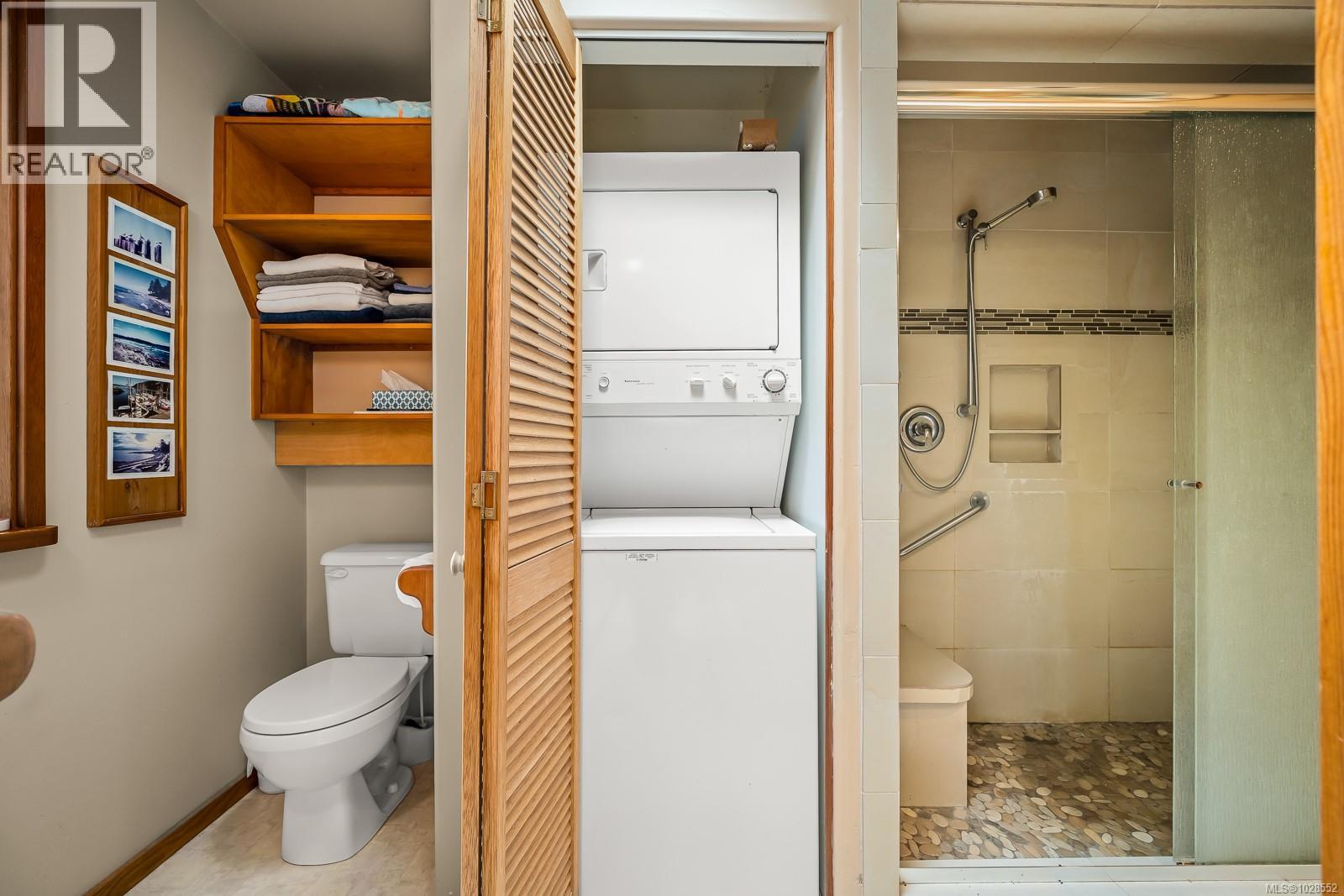 2450 CLAMSHELL PL - 28