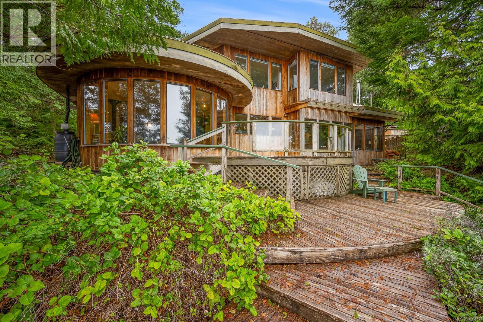 2450 Clamshell Pl - 35