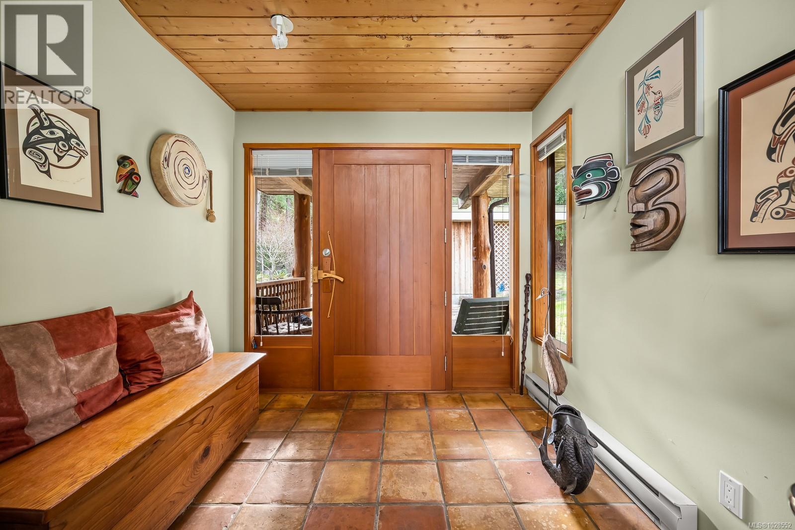 2450 Clamshell Pl - 4