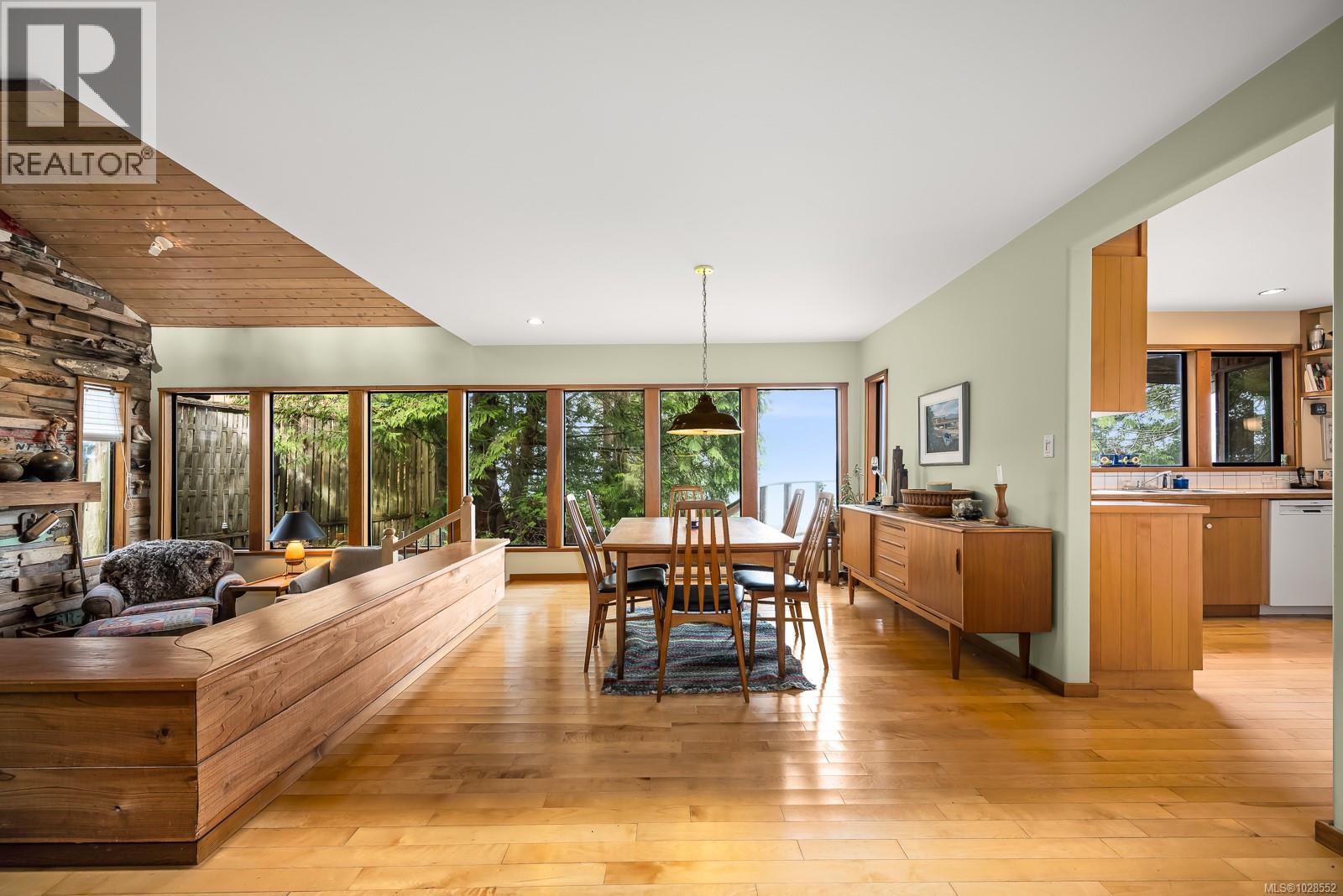 2450 Clamshell Pl - 5