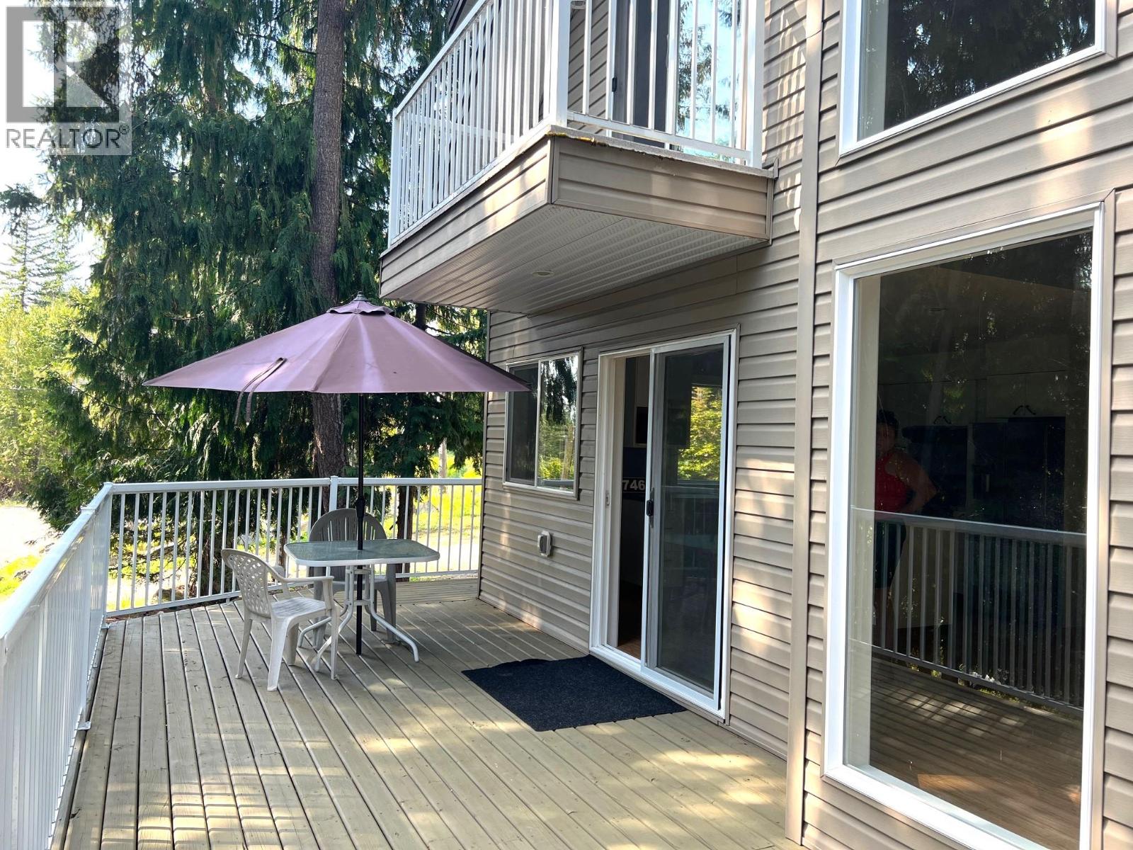 7461 Stampede Trail, Anglemont