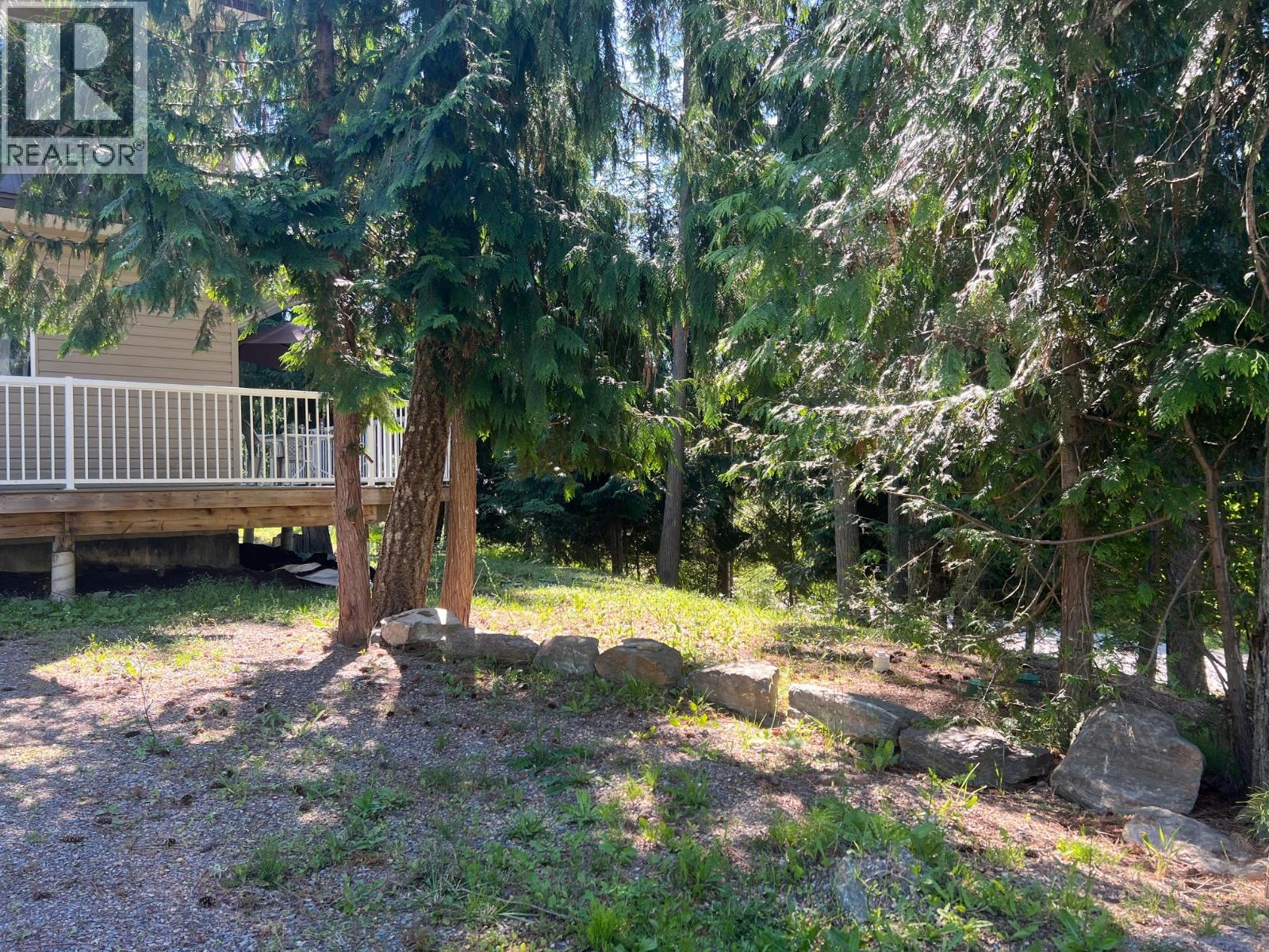 7461 Stampede Trail, Anglemont