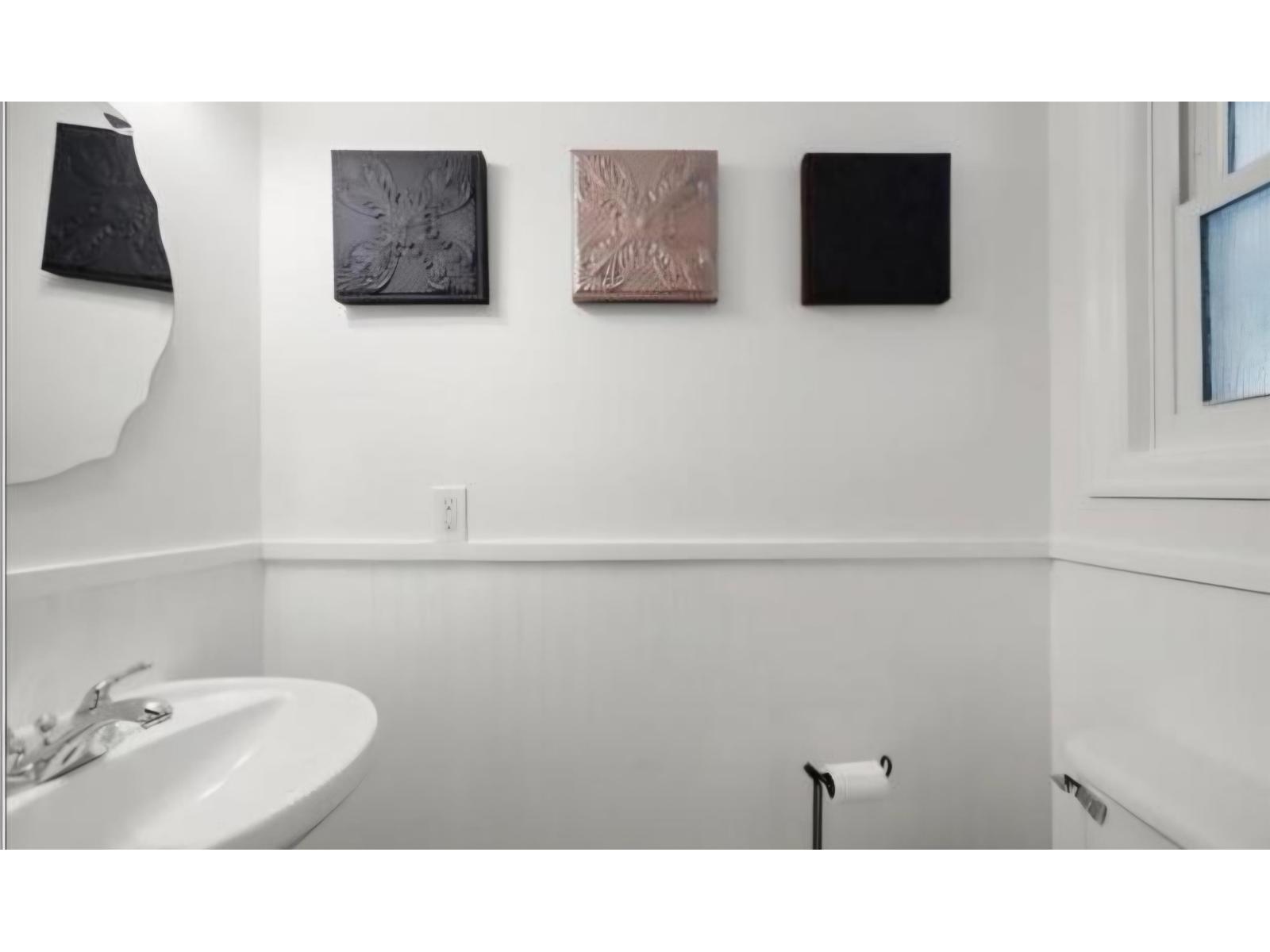 8055 CARIBOU STREET, Mission