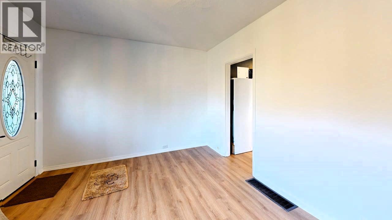 745 Kipling Street - 24
