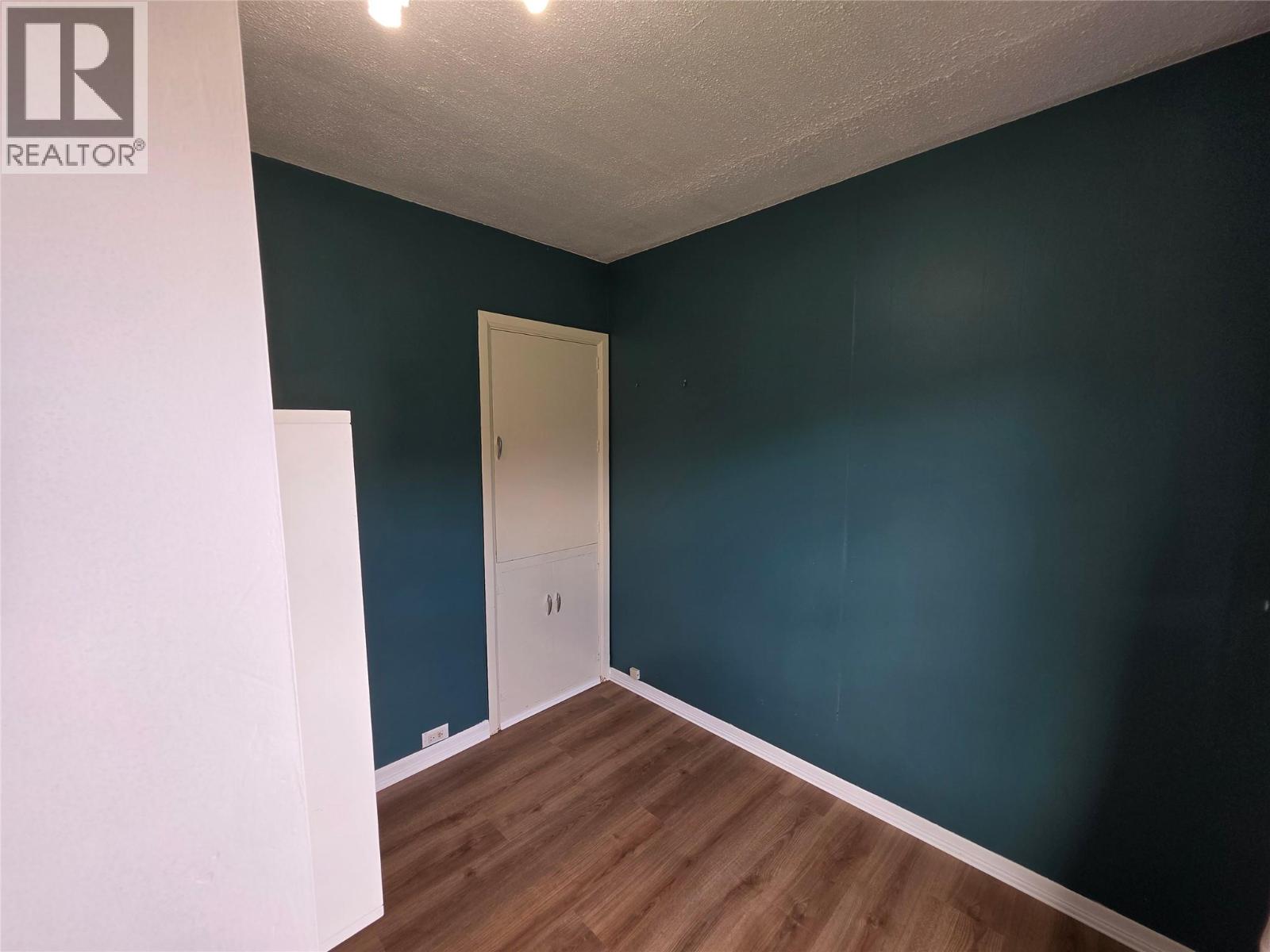 745 Kipling Street - 27