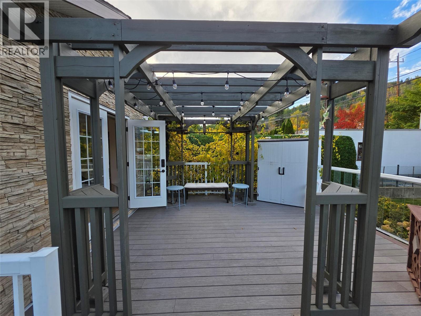745 Kipling Street - 6