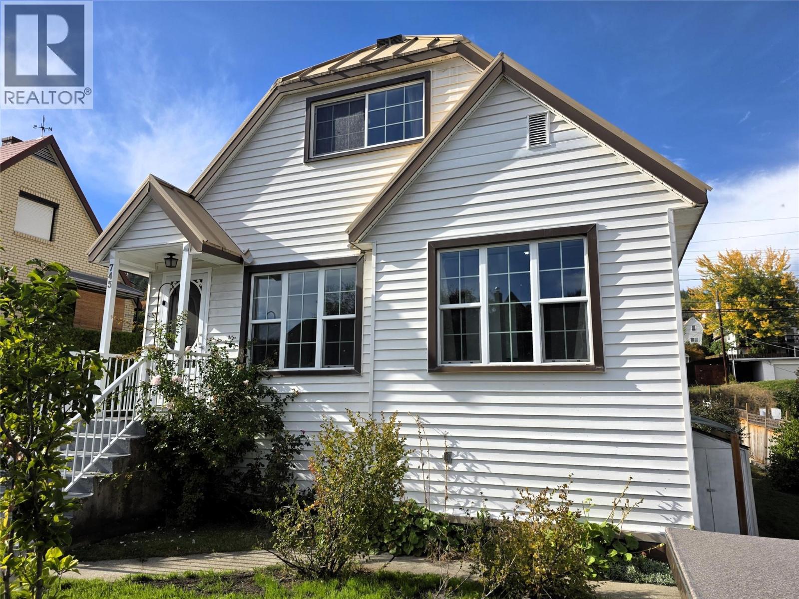 745 Kipling Street - 2