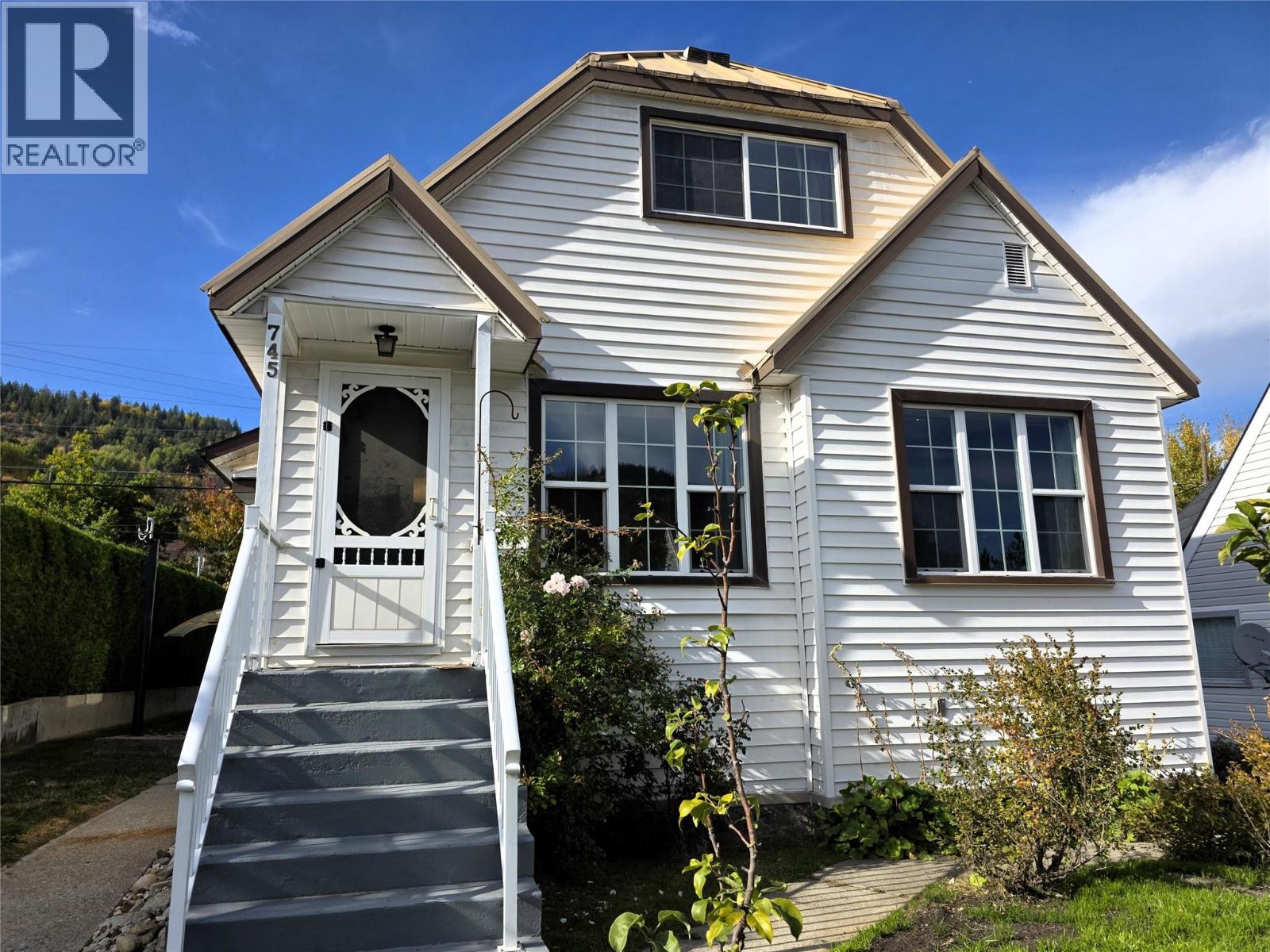 745 Kipling Street - 1