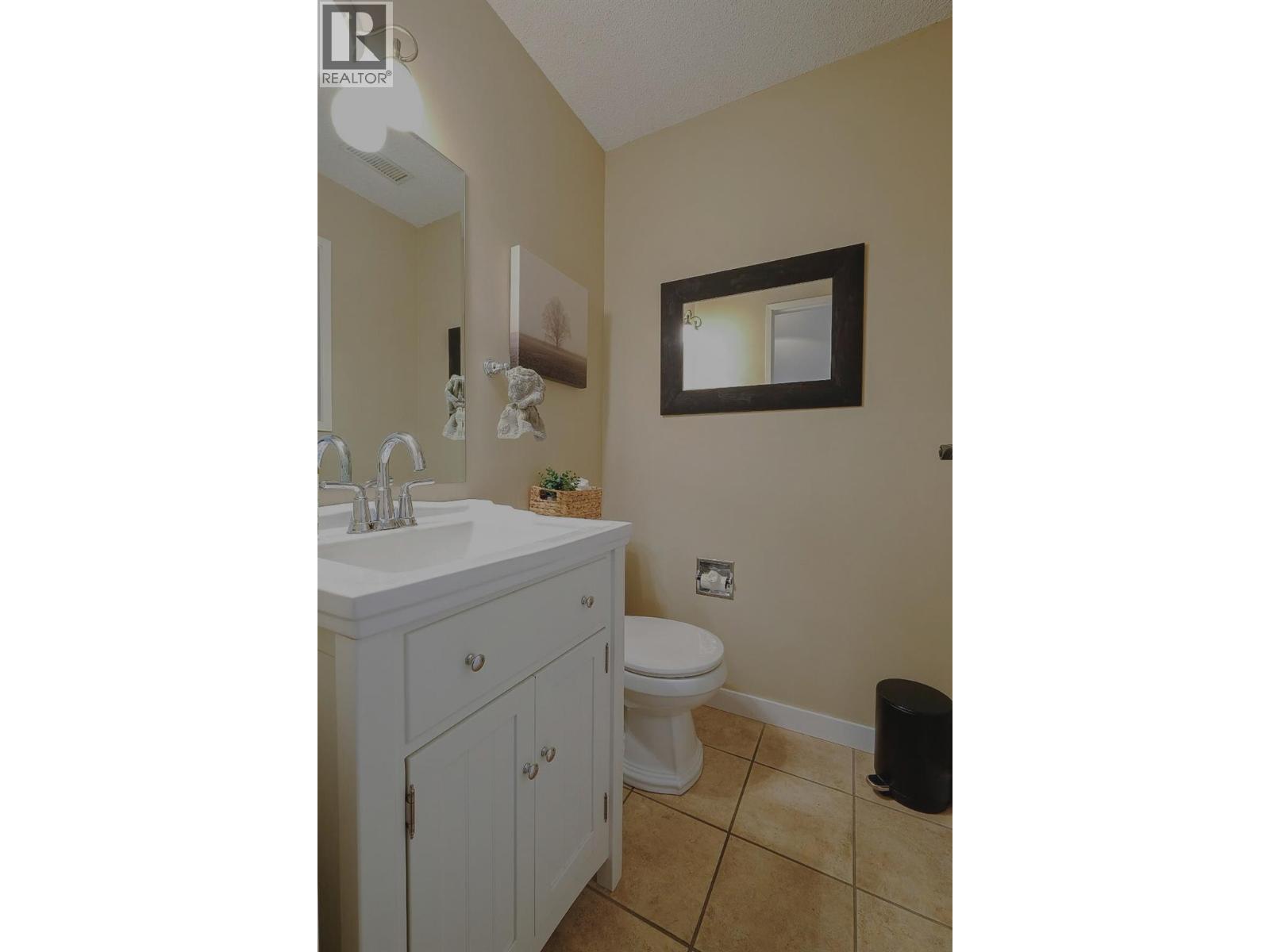 144 Adamson Place, Penticton