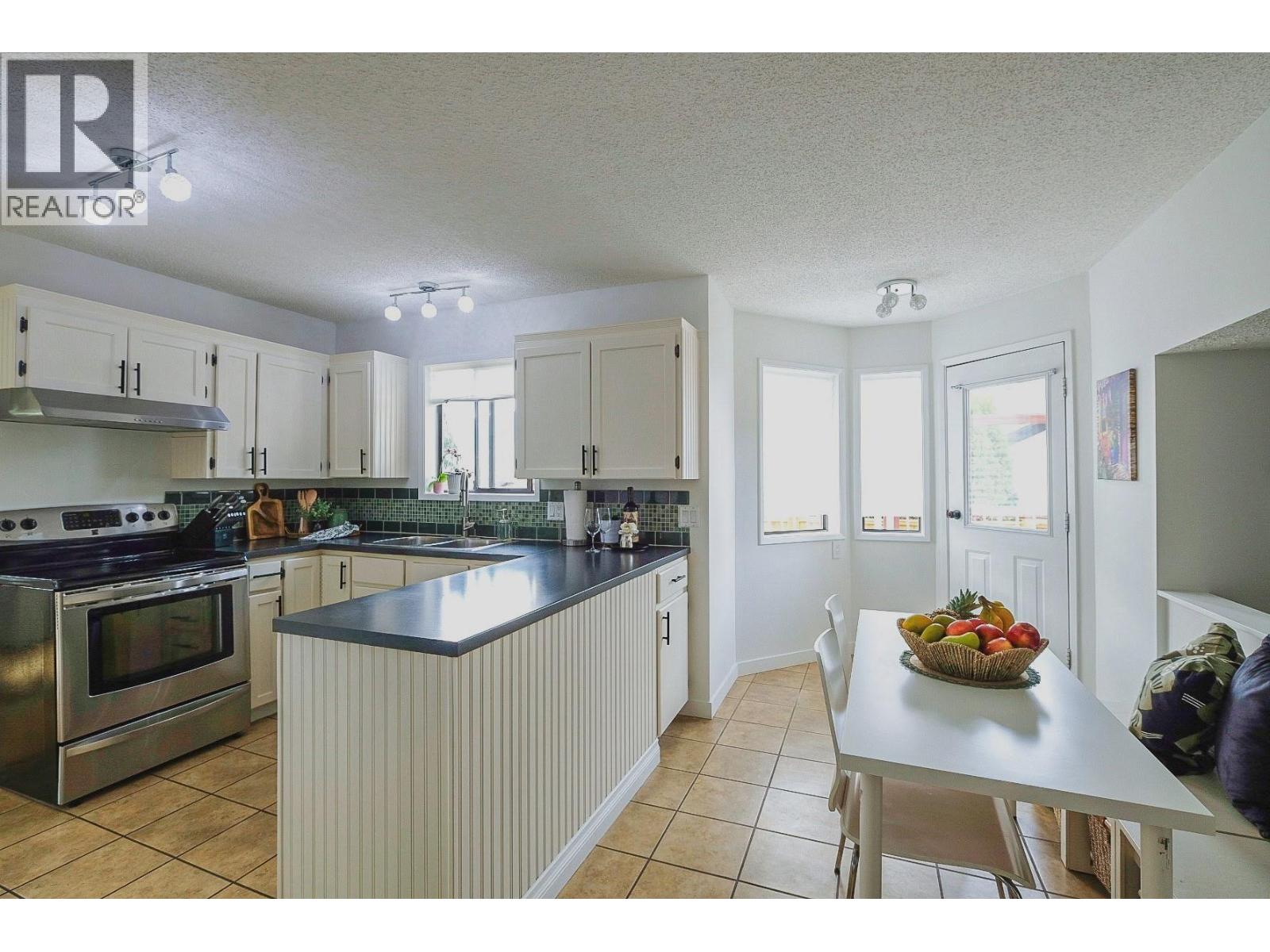 144 Adamson Place, Penticton