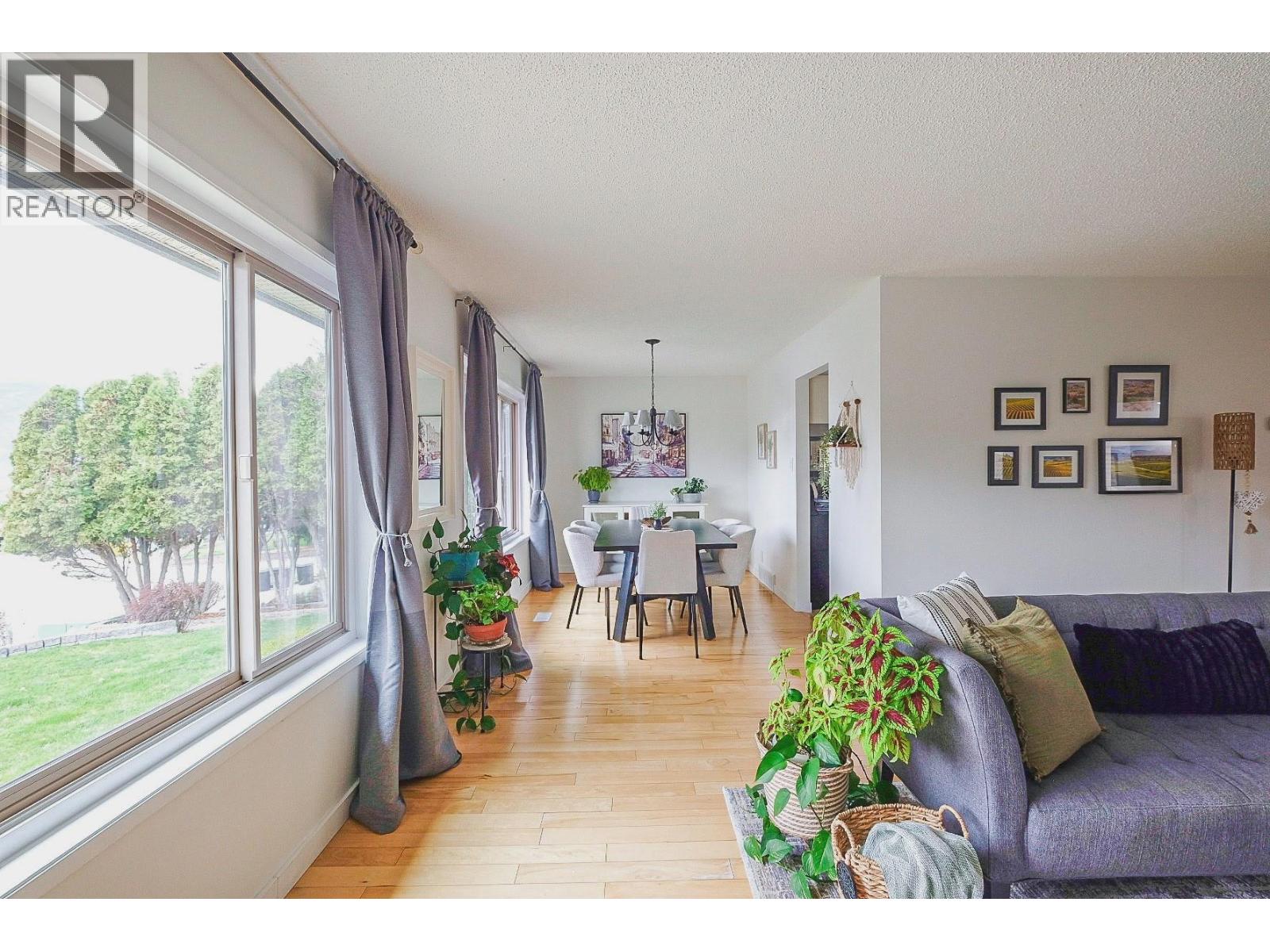 144 Adamson Place, Penticton