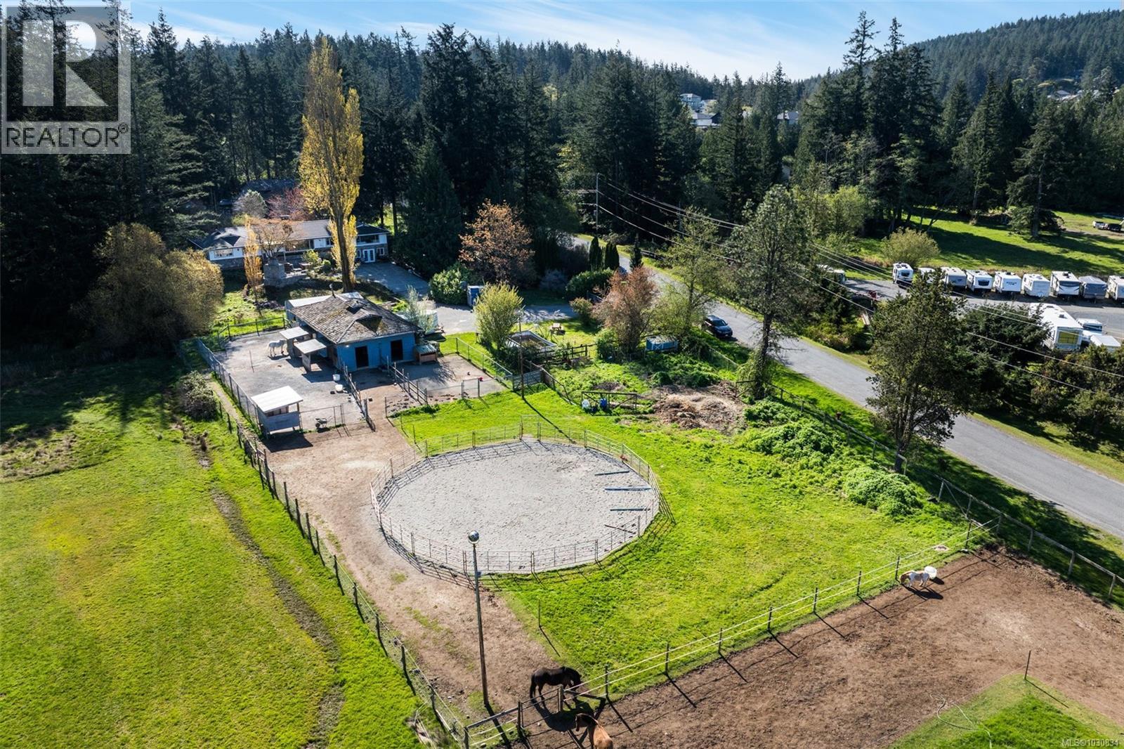  946 Klahanie Drive, Langford