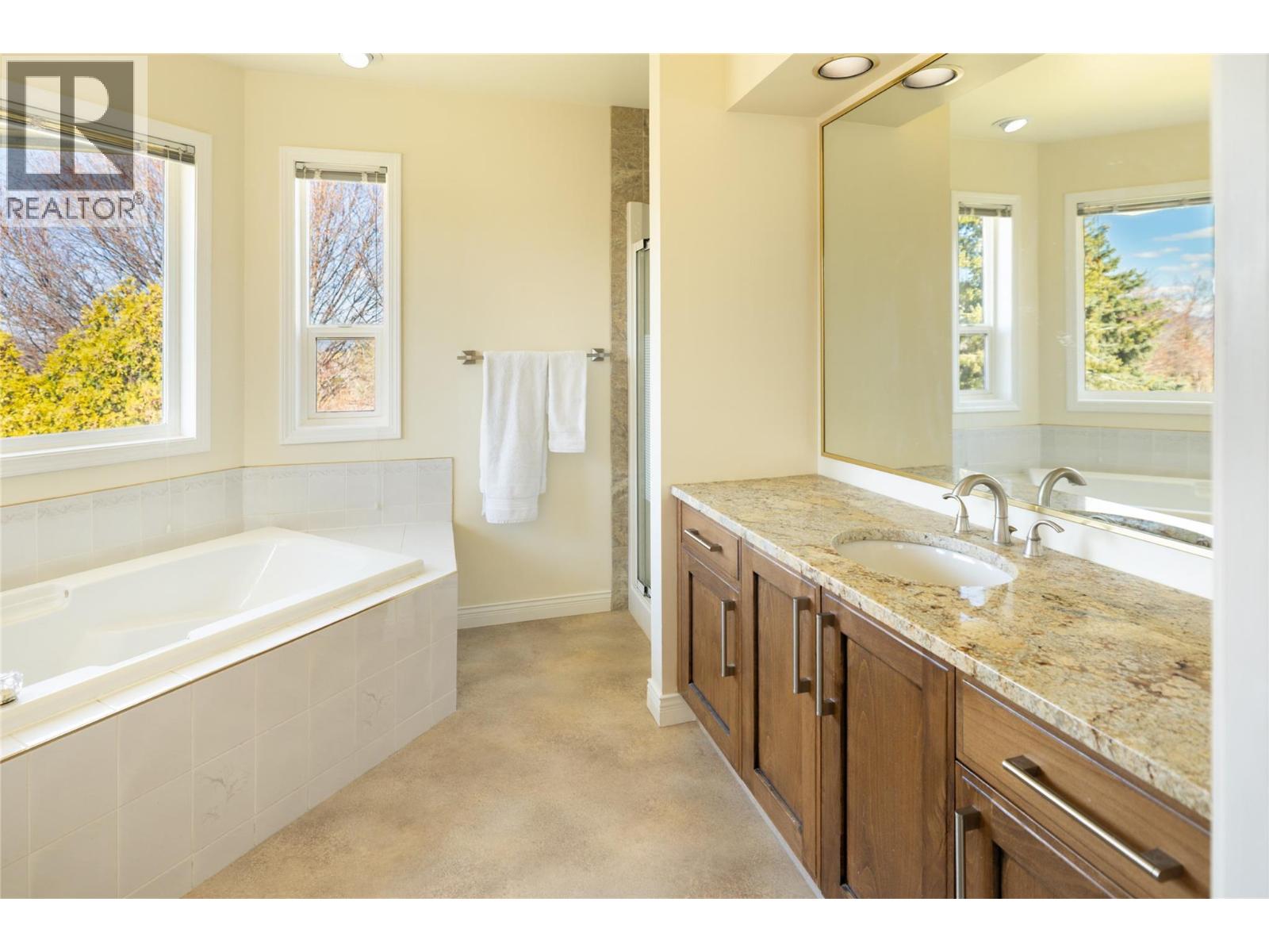  4788 REDRIDGE Road, Kelowna