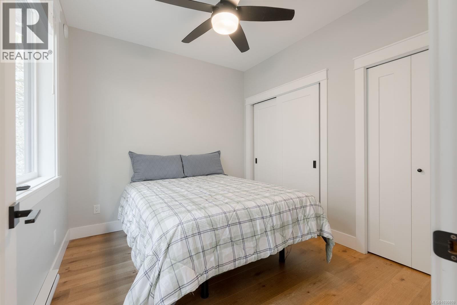 3829 Glen Oaks Dr, Nanaimo