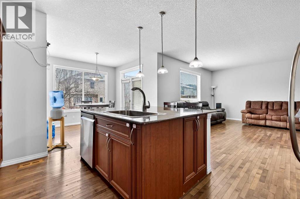 Single Family House for Sale in  Silverado Skies Crescent Silverado Calgary 