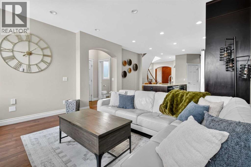 Single Family House for Sale in   Avenue NW Capitol Hill Calgary 