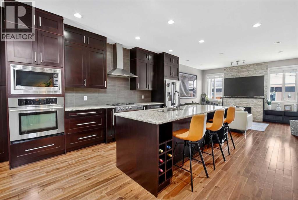 Single Family House for Sale in   Avenue NW Capitol Hill Calgary 