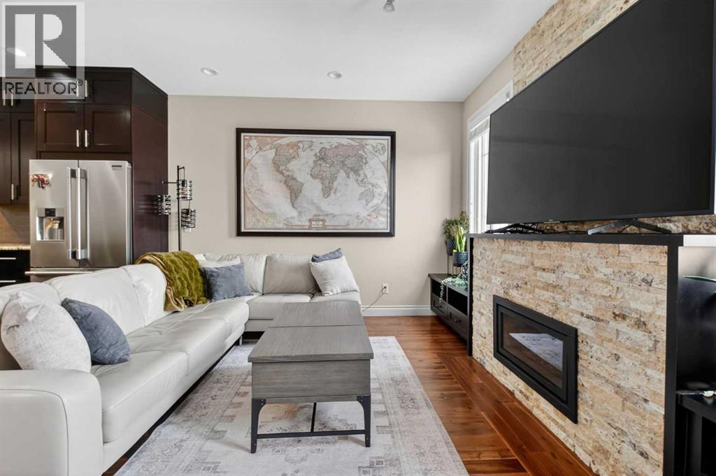 Single Family House for Sale in   Avenue NW Capitol Hill Calgary 