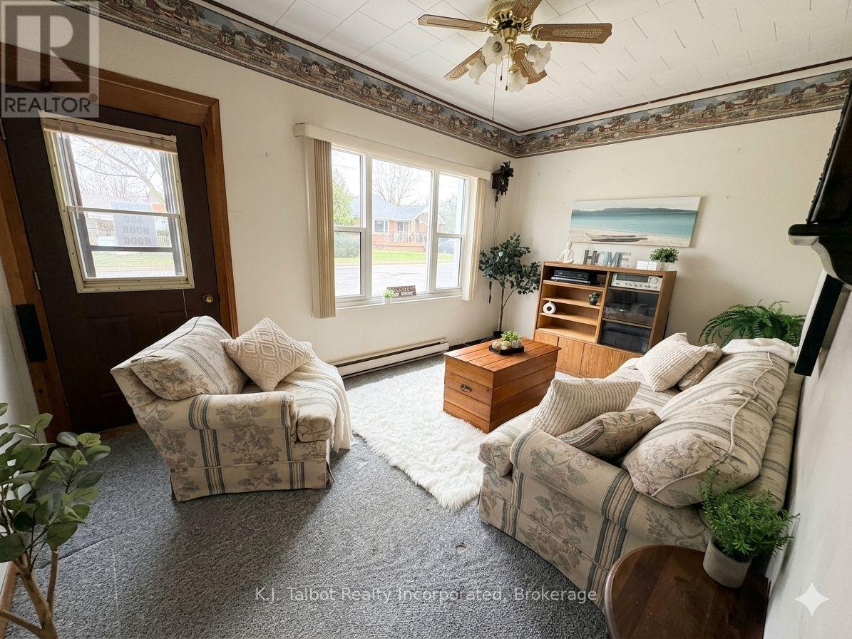 138 BRITANNIA ROAD E - 15