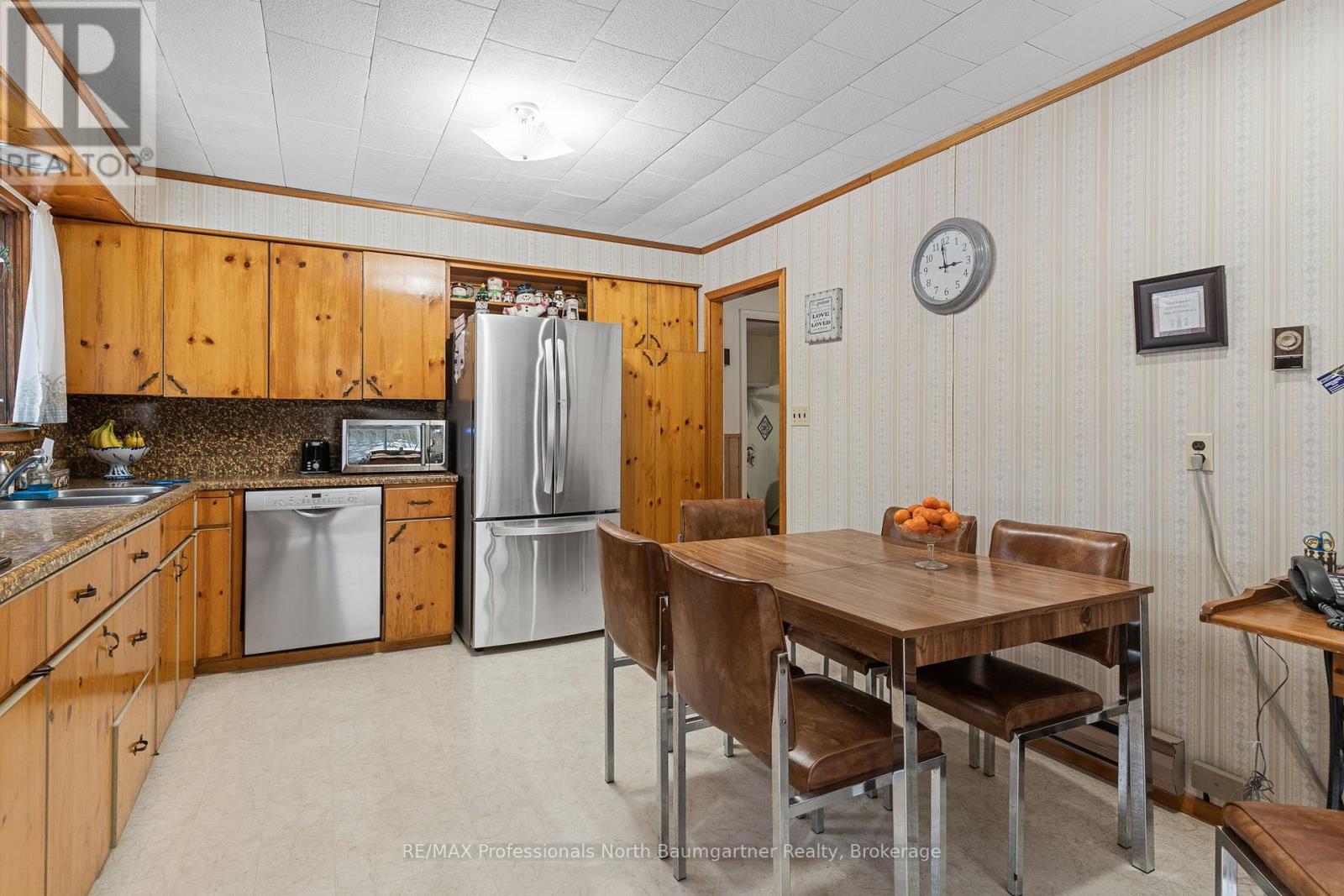 12504 HIGHWAY 35 - 12